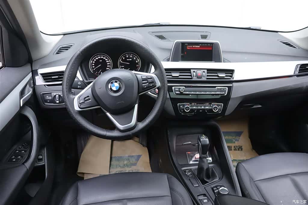 BMW X1, 2019 26