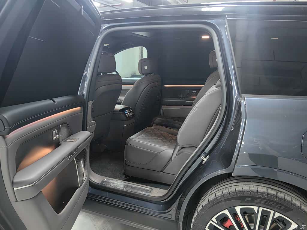NIO ES8, 2025 6