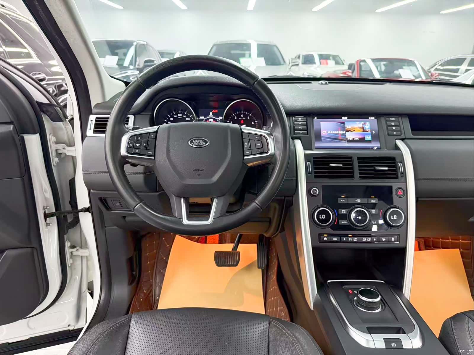 Land Rover Discovery, 2017 16