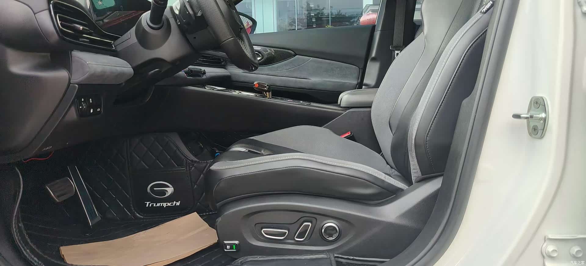 Trumpchi Empow, 2023 все фото