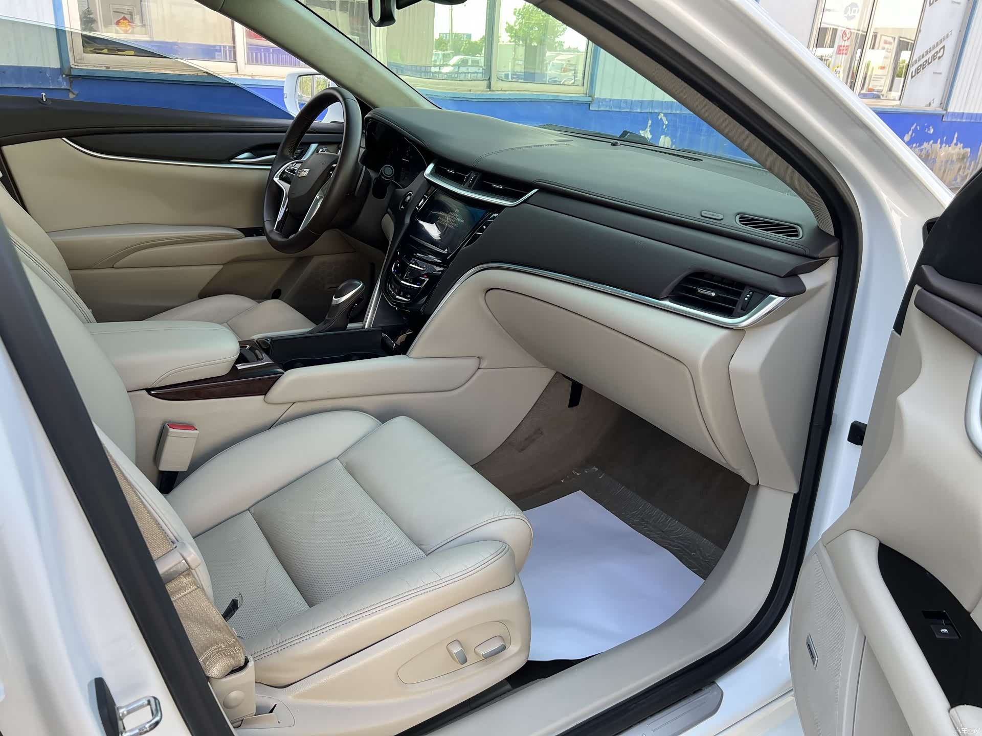 Cadillac XTS, 2016 4