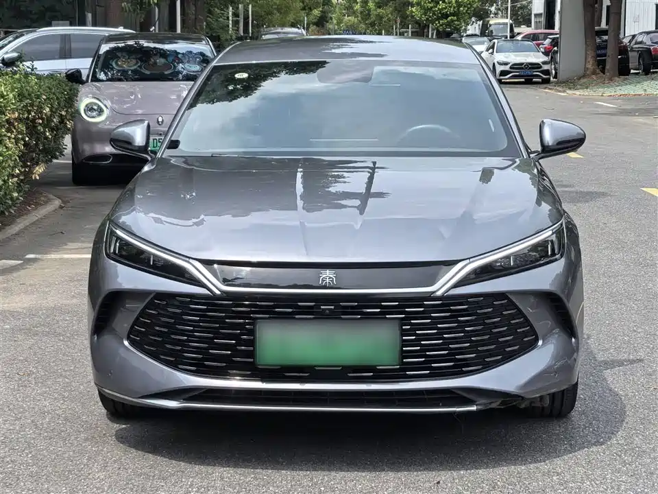 BYD Qin L BYD Qin L