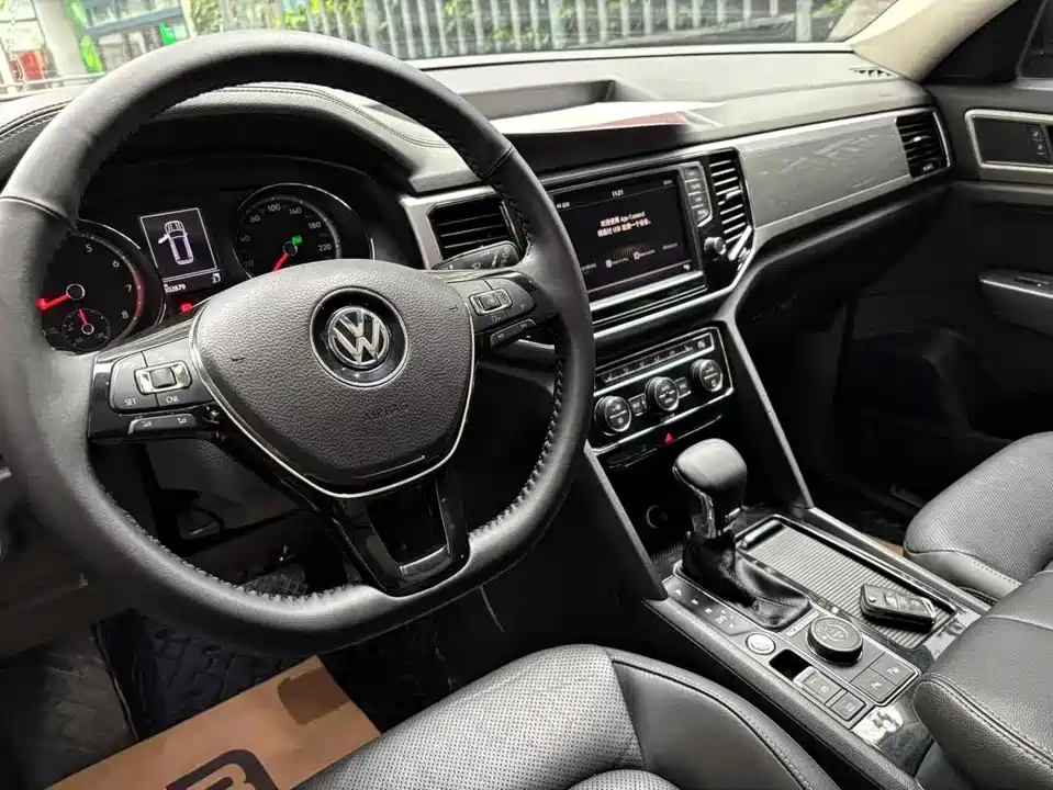 Volkswagen Tourang