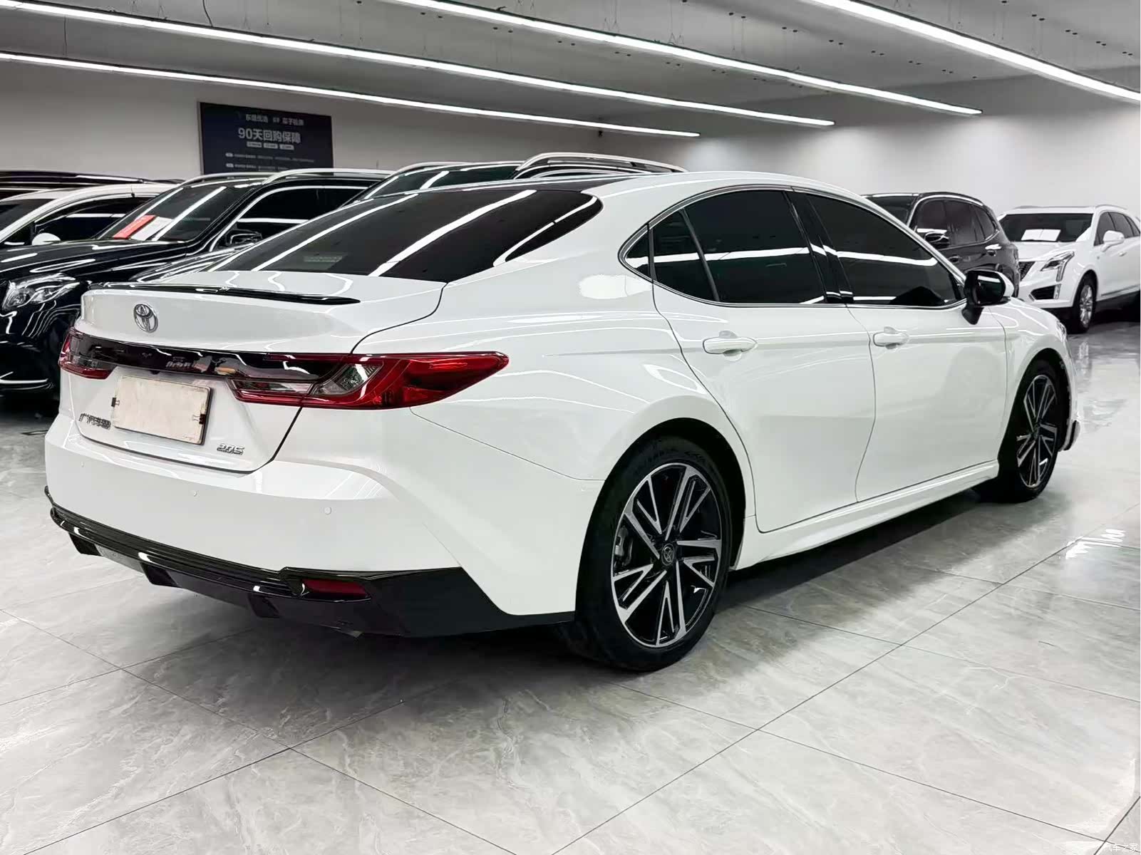 Toyota Camry, 2024 6