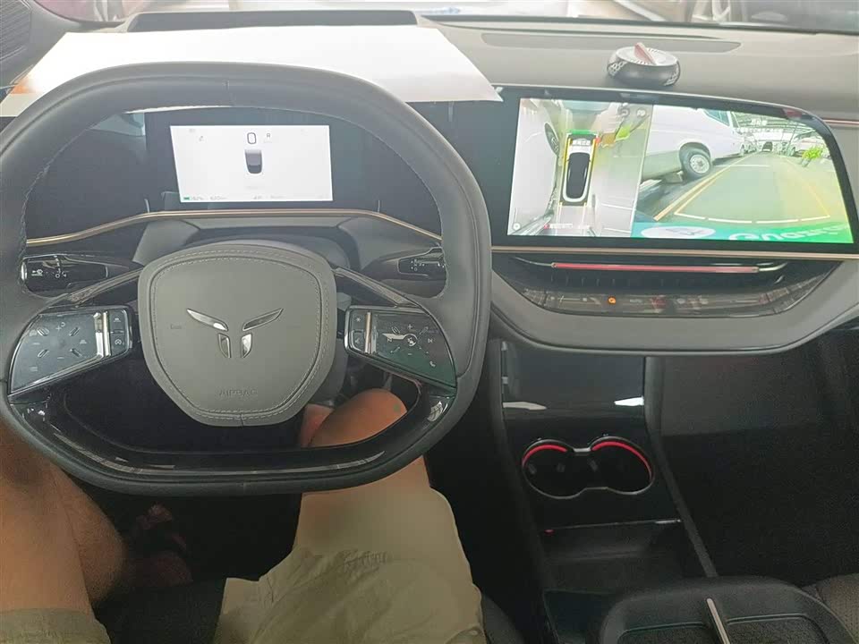 Hongqi EH7 Hongqi EH7