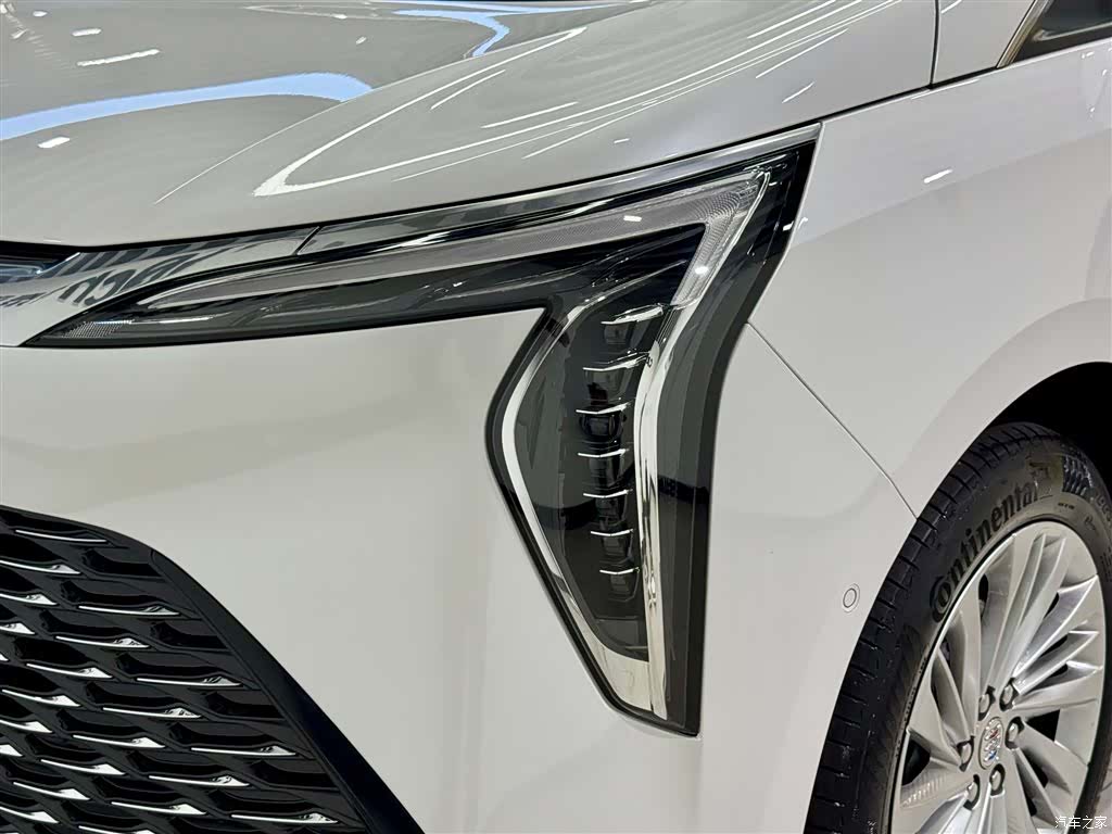 Buick Century, 2023 8