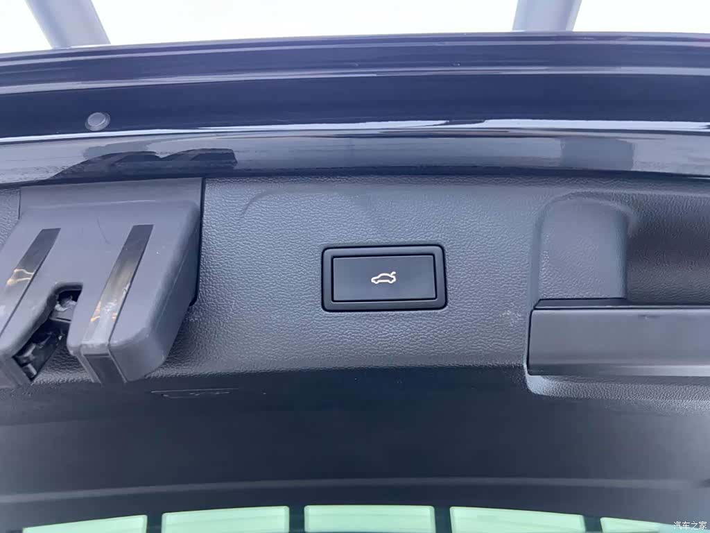 Volkswagen Teramont, 2024 33