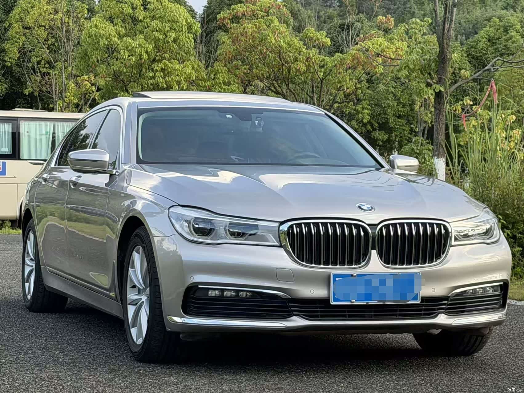BMW 7 Series, 2016 3