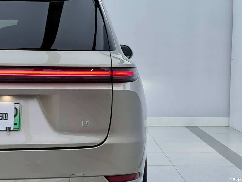 Li Auto L9, 2023 12