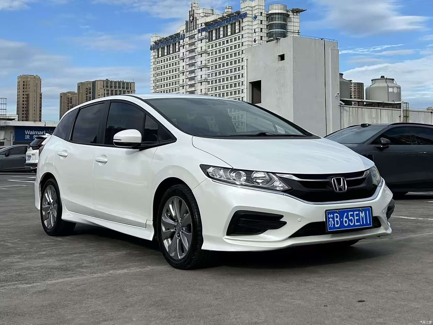 Honda Jade, 2017 3