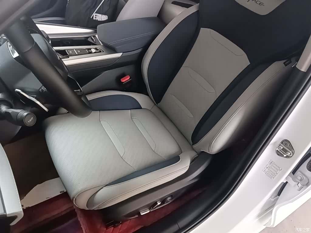 Geely Preface, 2023 15