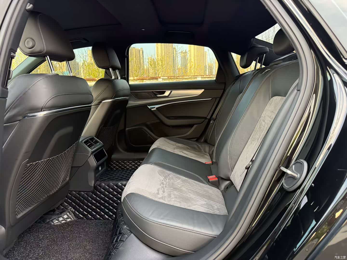 Audi A6L, 2020 все фото