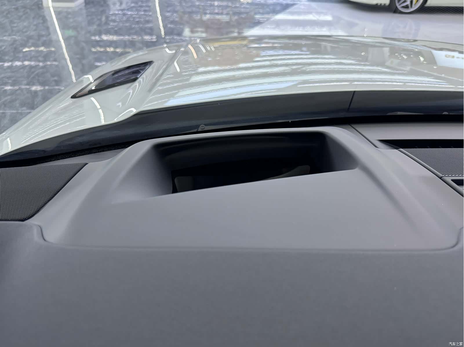 Land Rover Range Rover, 2023 19