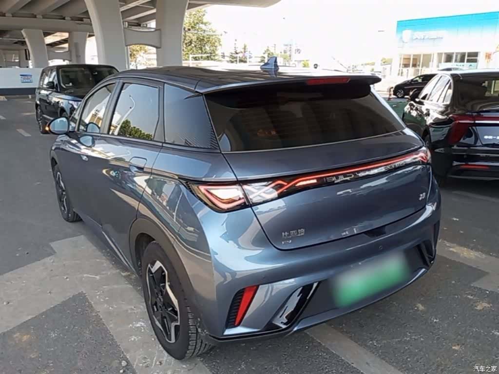 BYD Dolphin, 2025 все фото