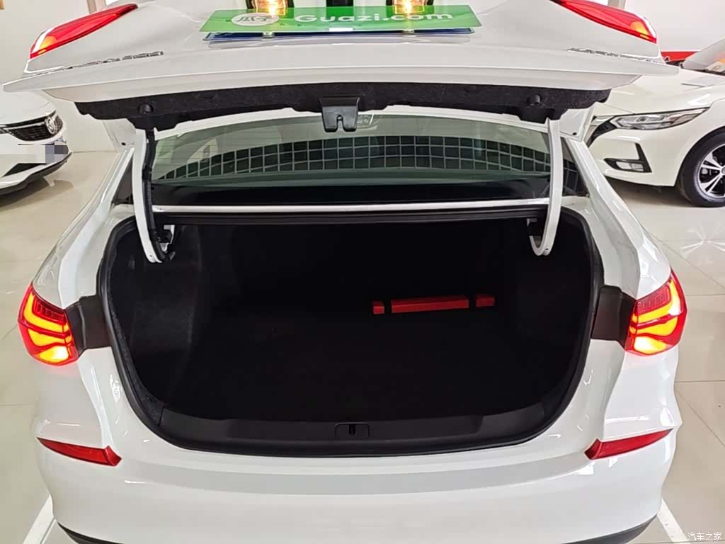 Chevrolet 320, 2022 19