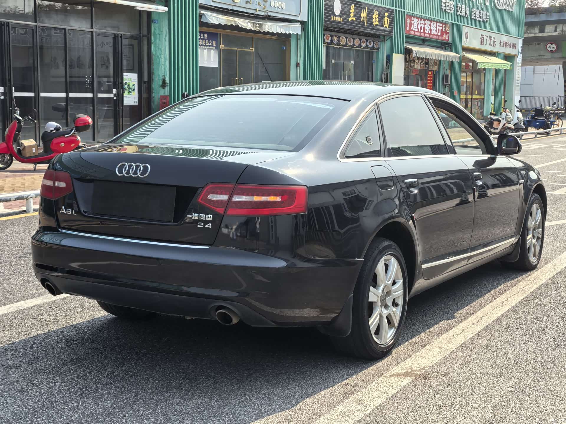 Audi A6L, 2009 11
