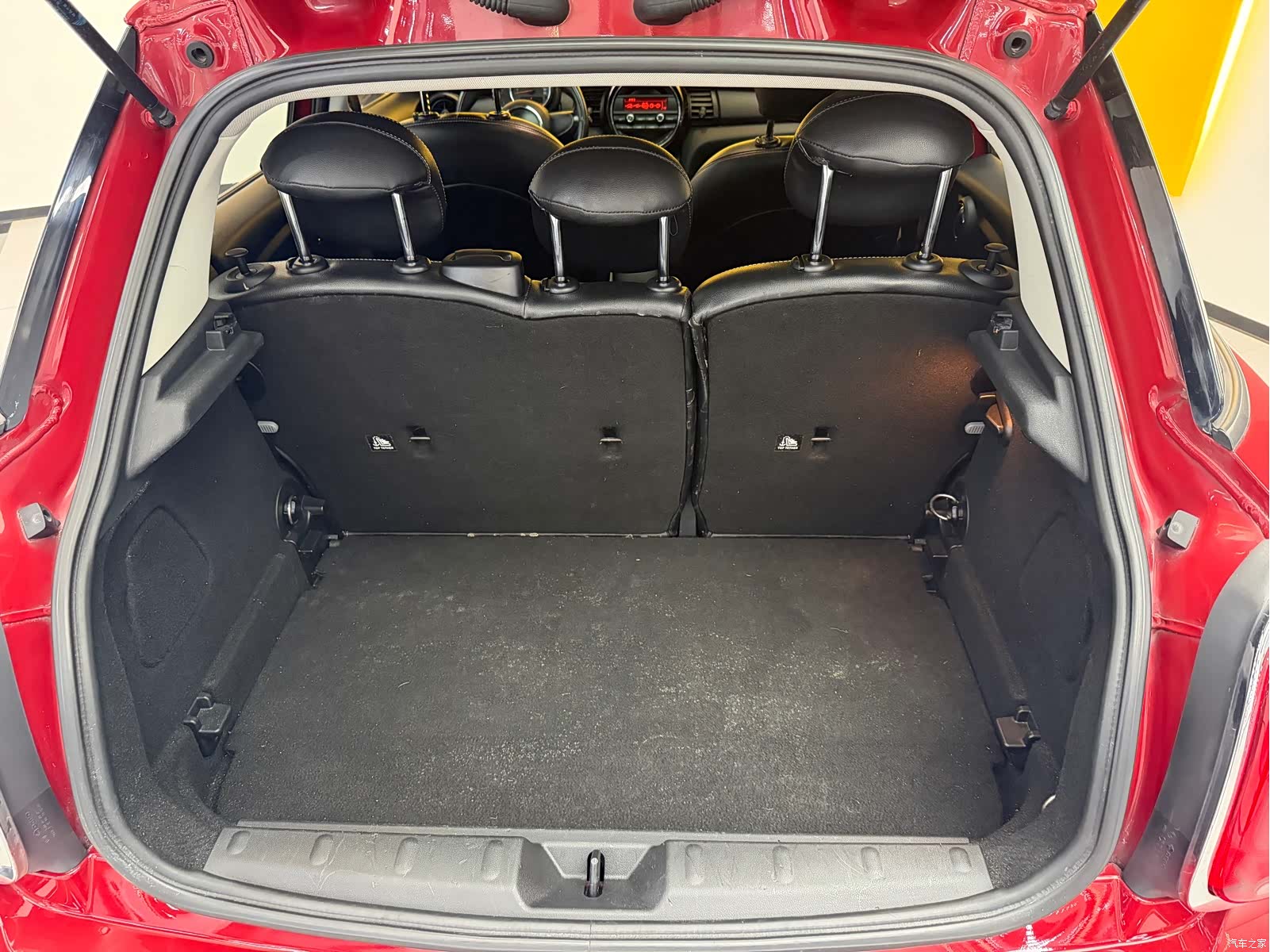 Mini ONE, 2016 15