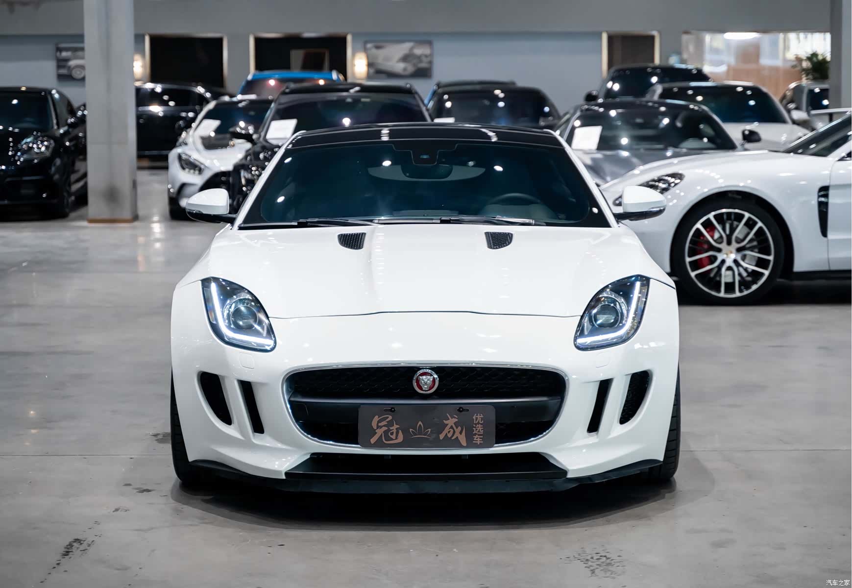 Jaguar F-TYPE, 2017 2