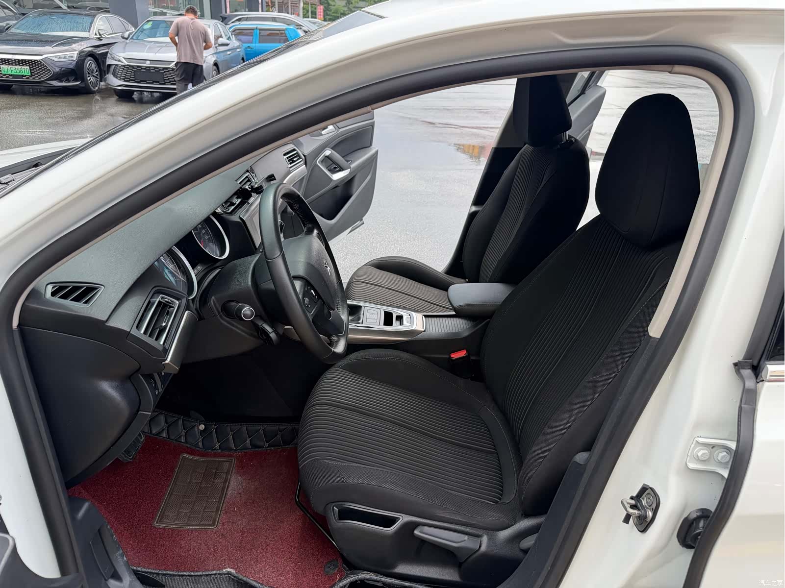 Peugeot 408, 2016 27