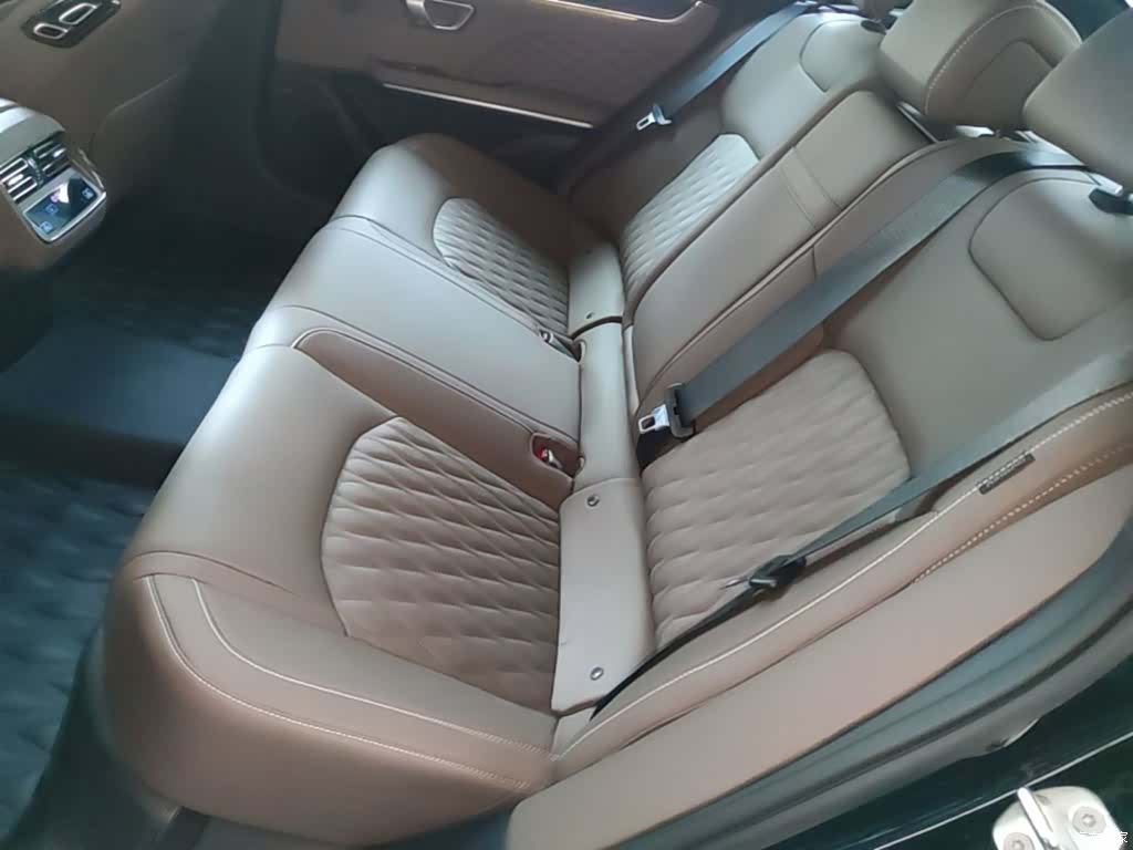 BYD Han, 2022 17