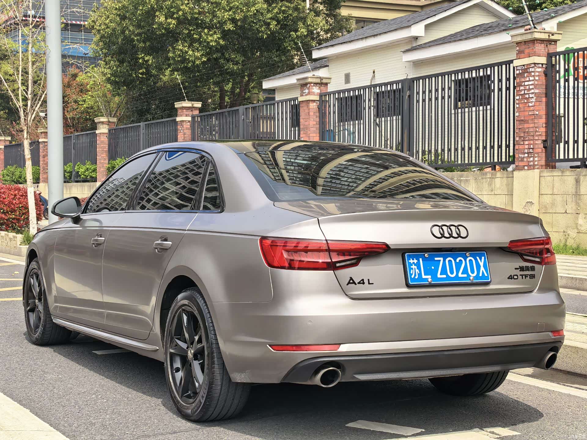 Audi A4L, 2017 13