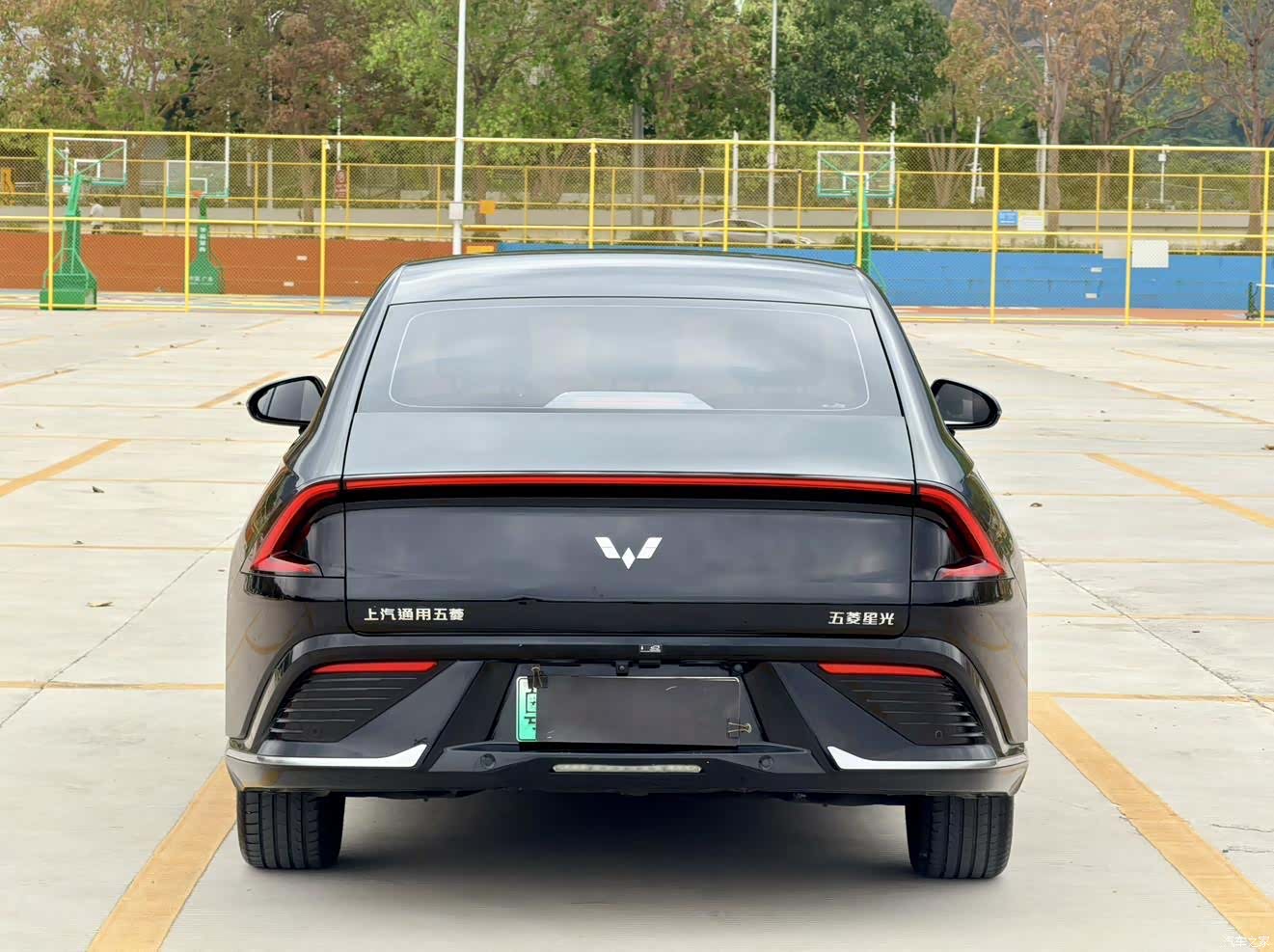 Wuling Starlight, 2024 4
