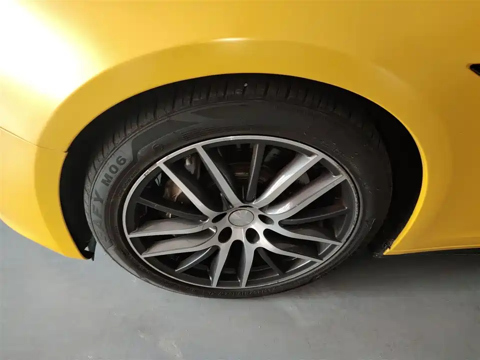 Maserati Ghibli Maserati Ghibli
