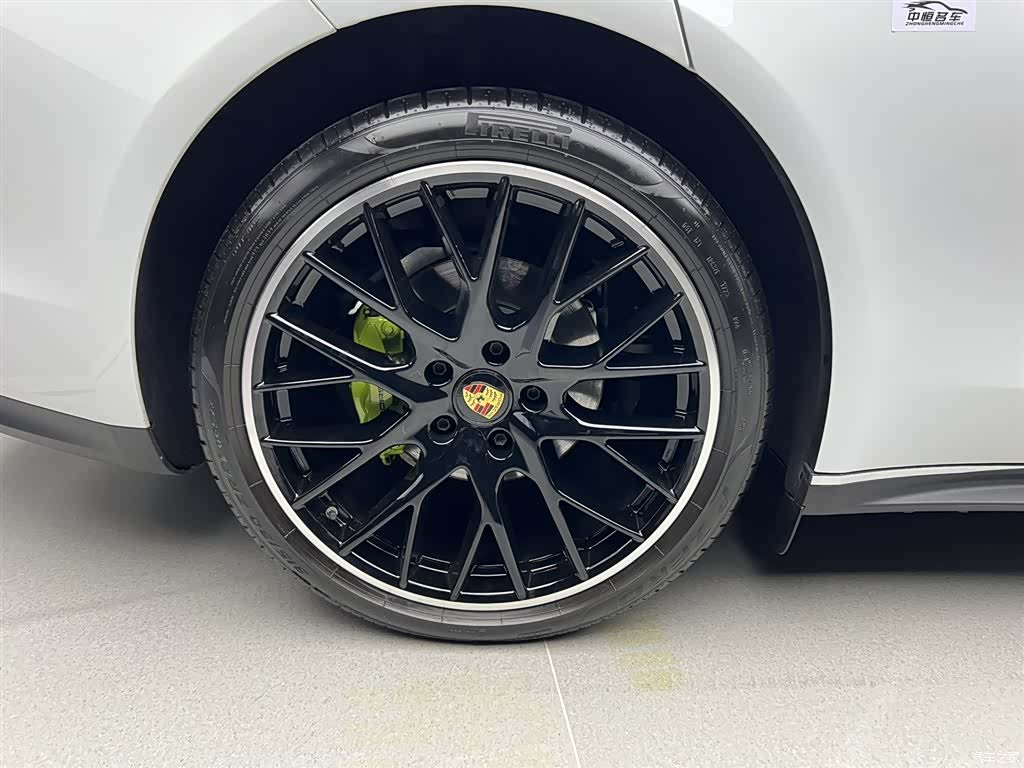 Porsche Panamera, 2023 11