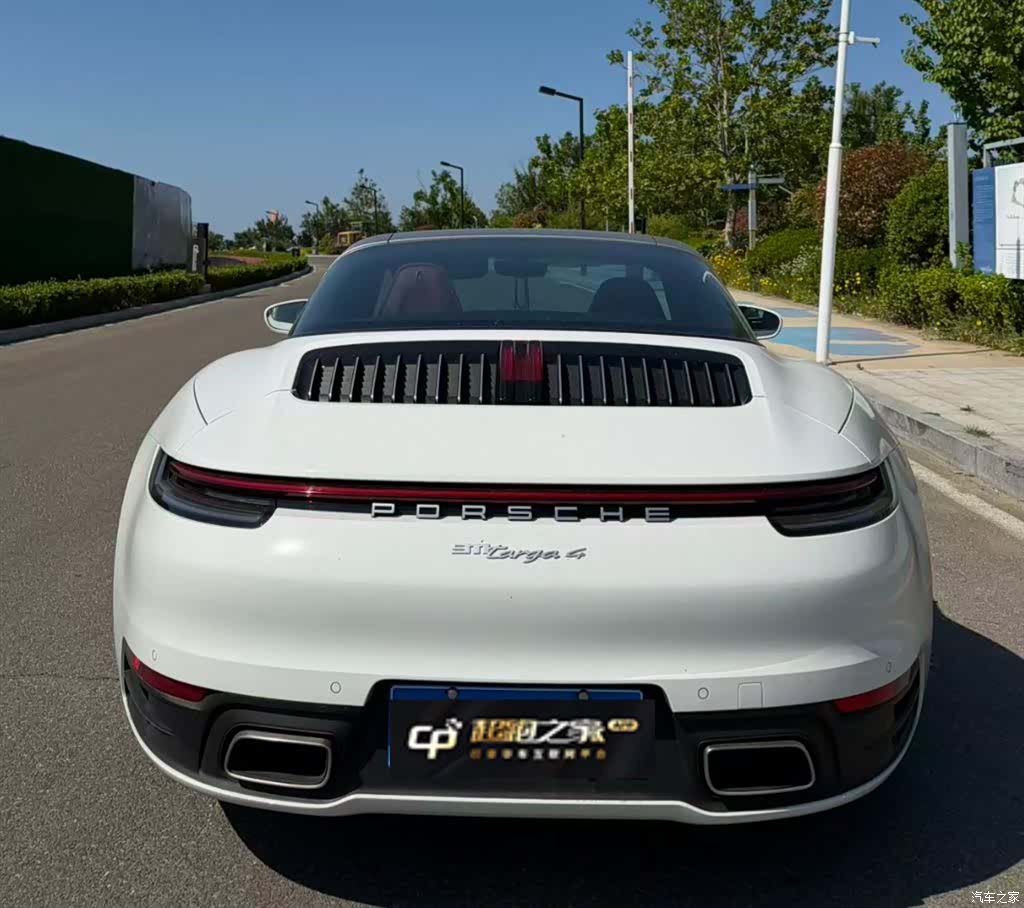 Porsche 911, 2024 4
