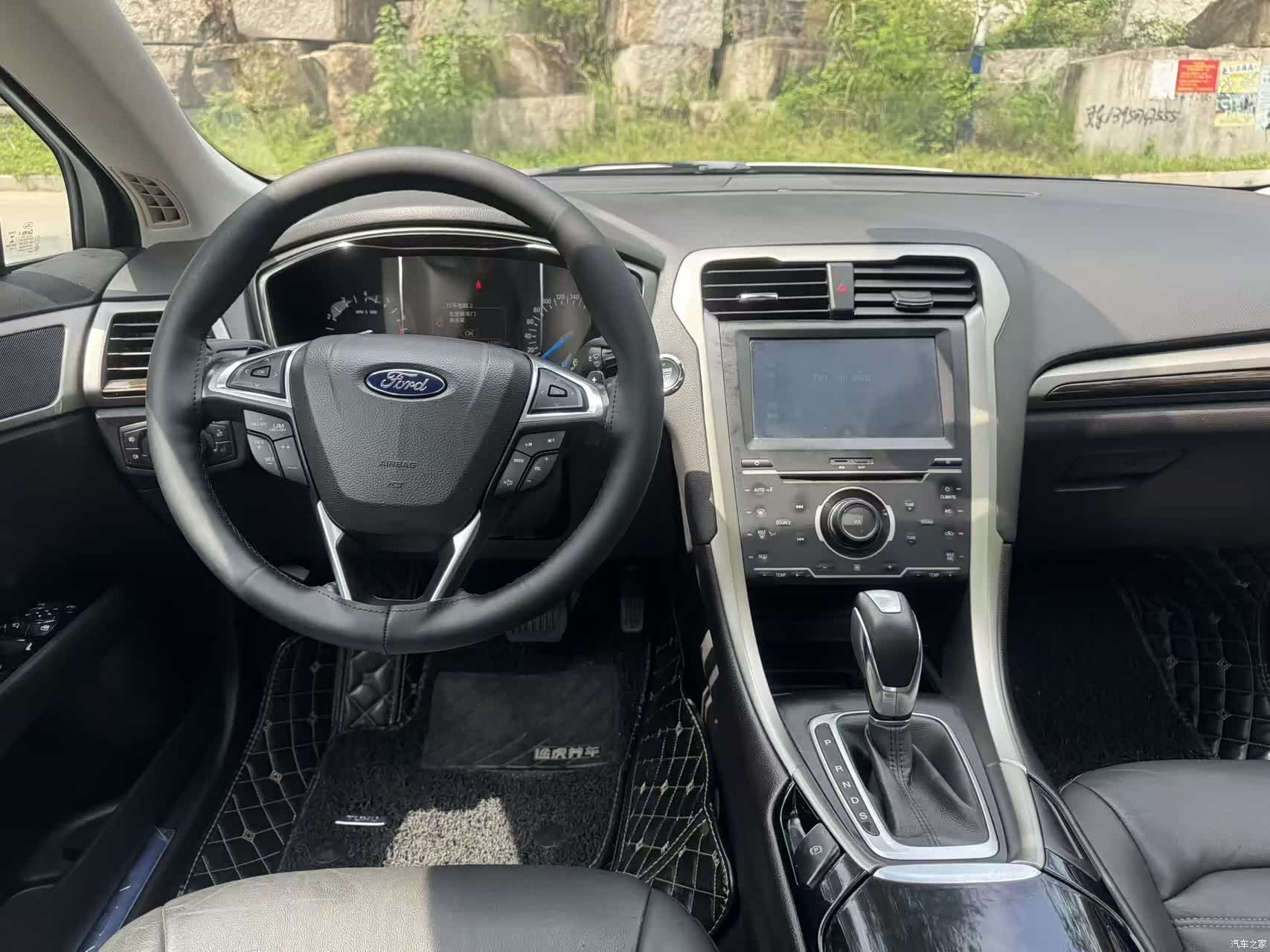 Ford Mondeo, 2015 4