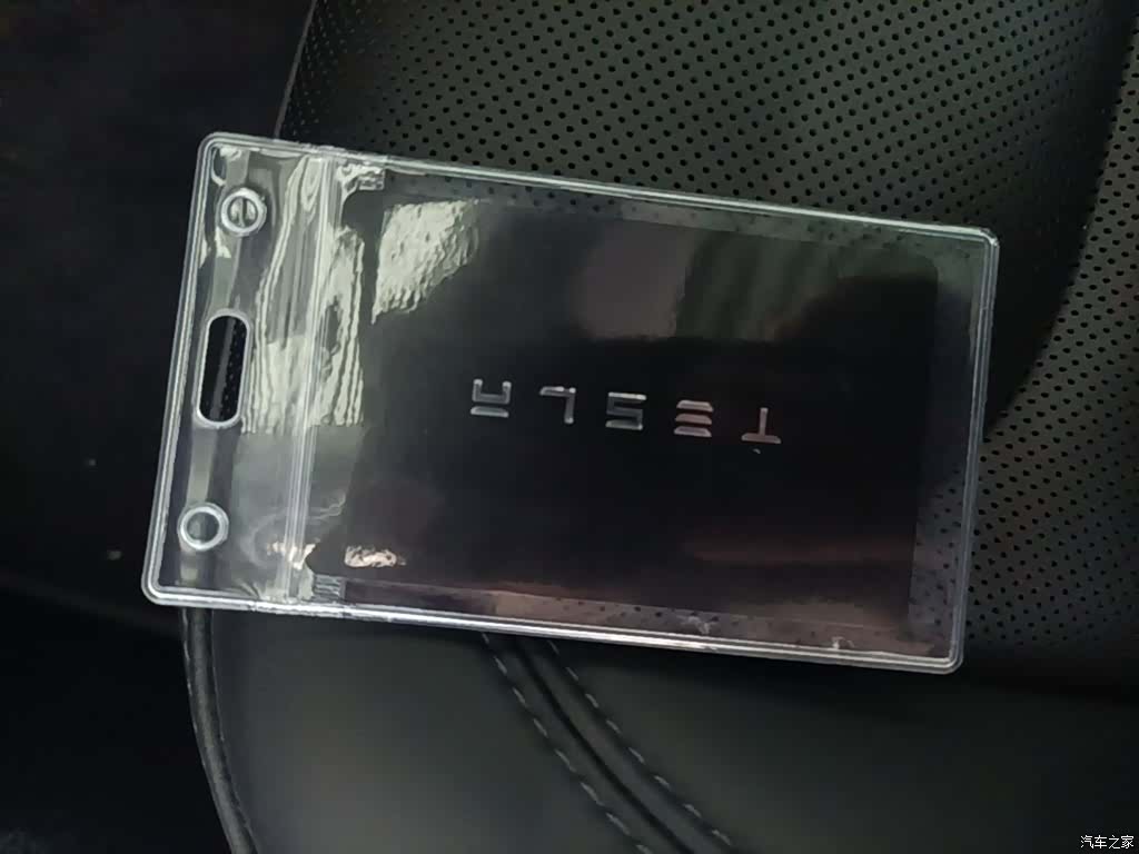 Tesla Model 3, 2025 9