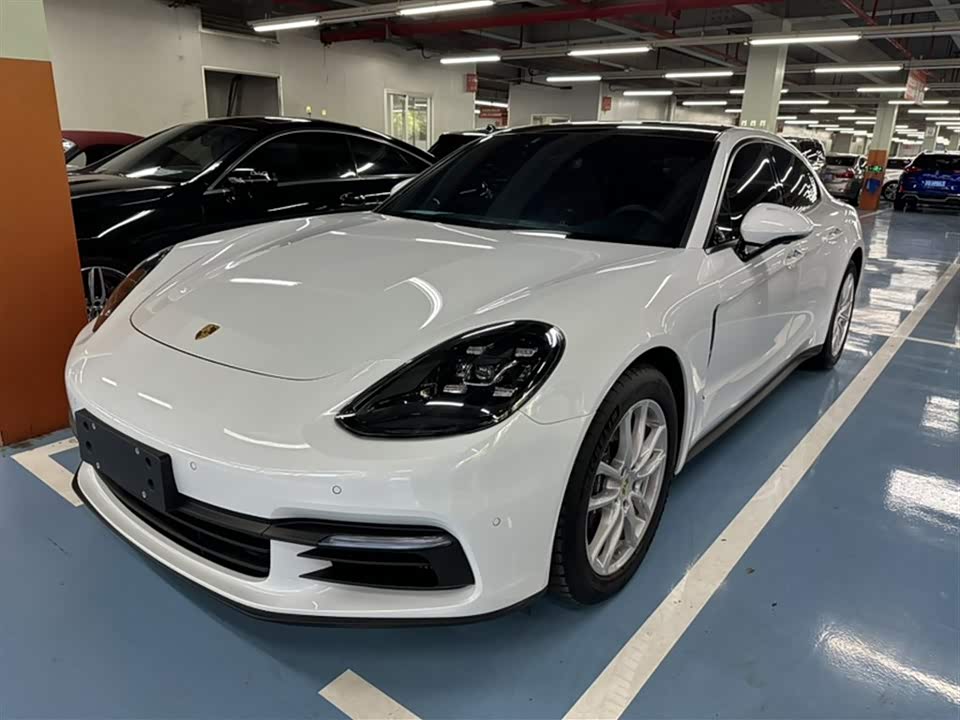 Porsche Panamera Porsche Panamera