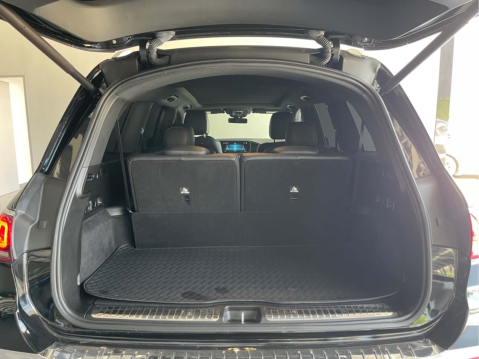 Mercedes-Benz GLS, 2021 18