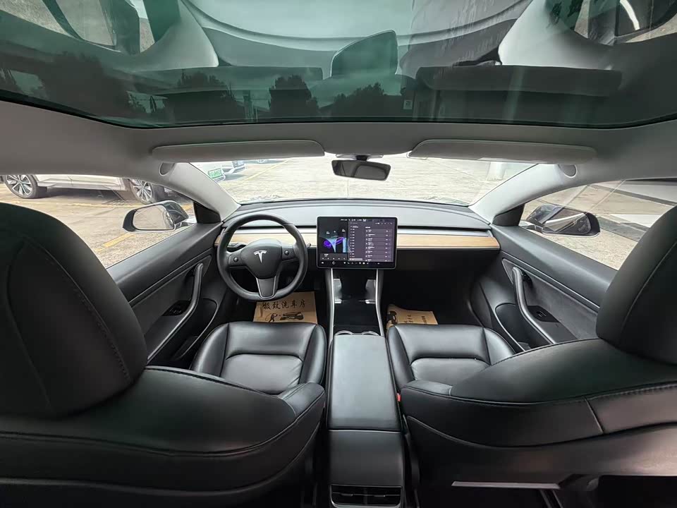 Tesla Model 3 Tesla Model 3