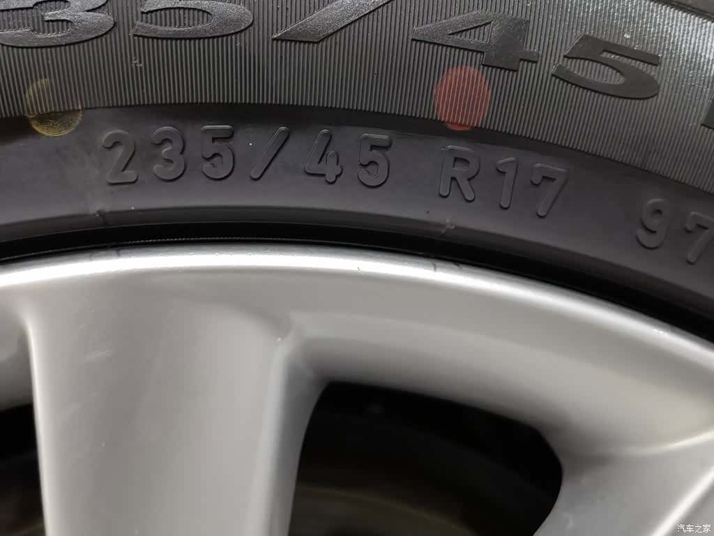 Volvo S60, 2015 24