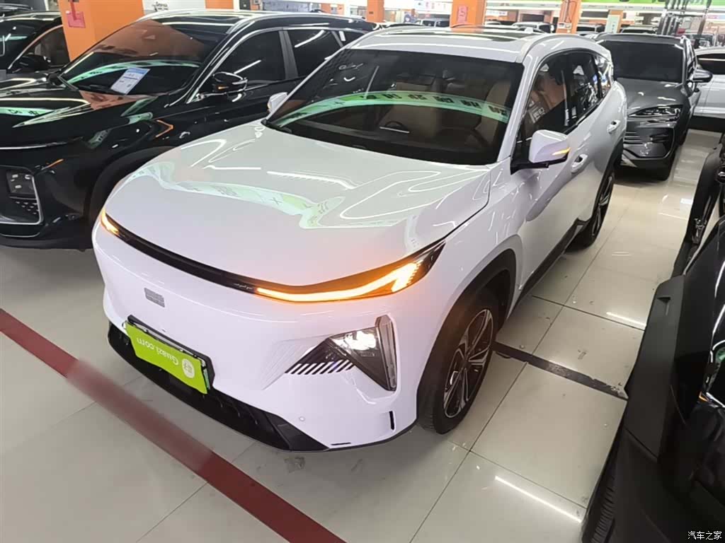 Geely Galaxy L7, 2023 2
