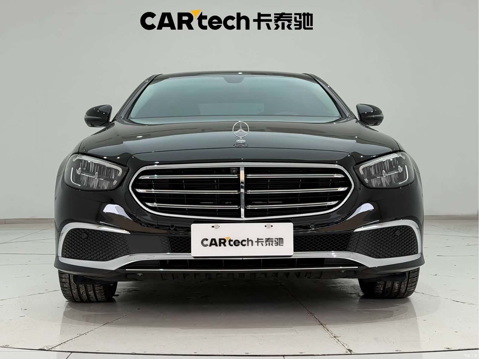 Mercedes-Benz E-Class, 2023 3