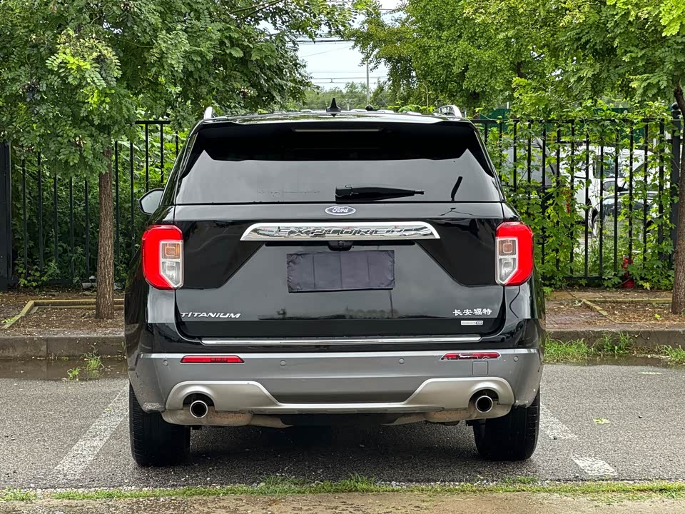 Ford Explorer Ford Explorer
