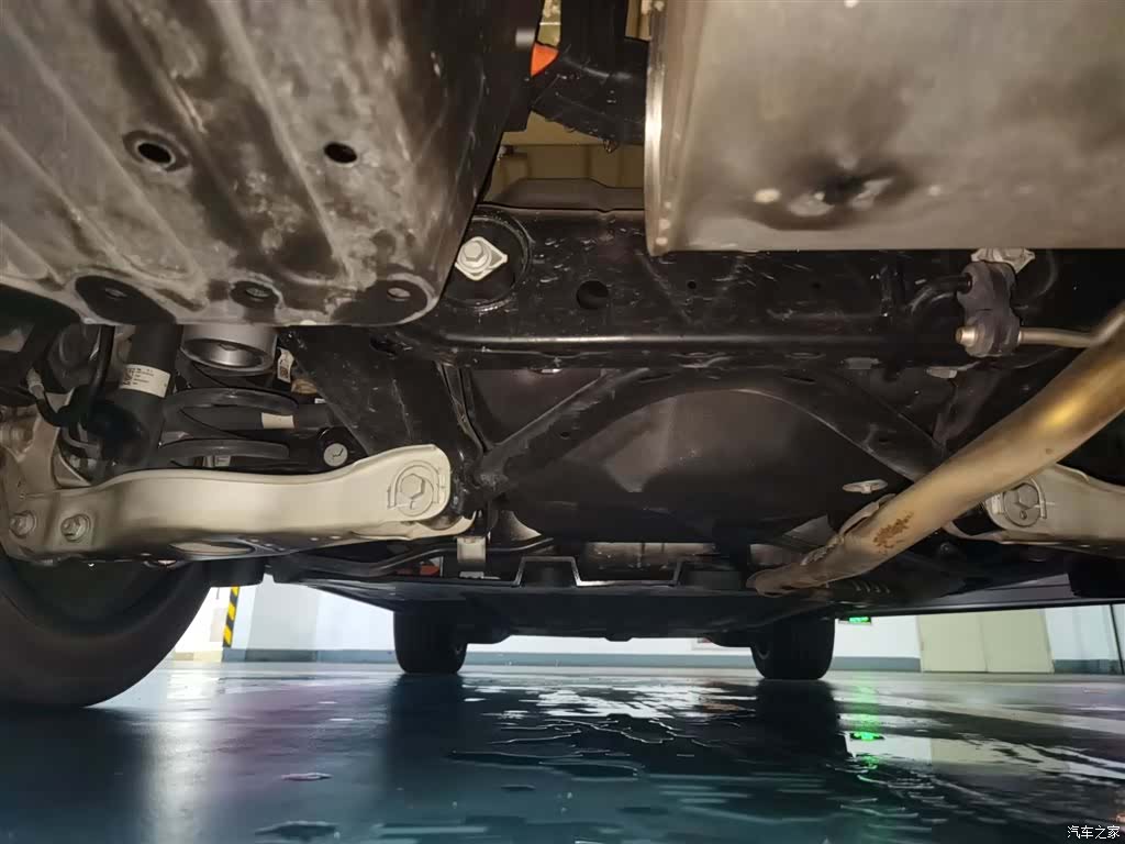 Li Auto L6, 2024 25