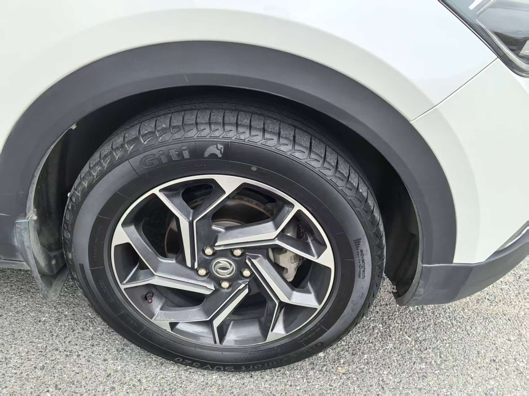 DongFeng AX7, 2020 9