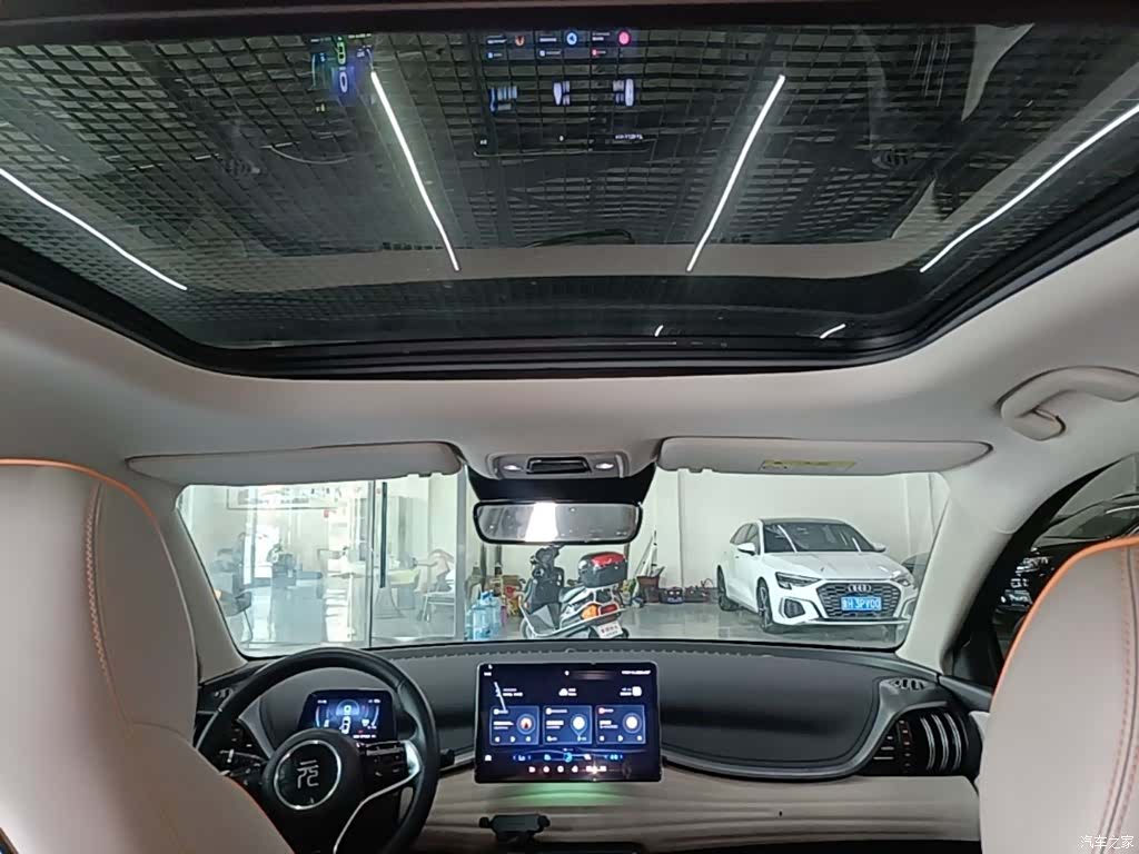 BYD Yuan, 2024 18