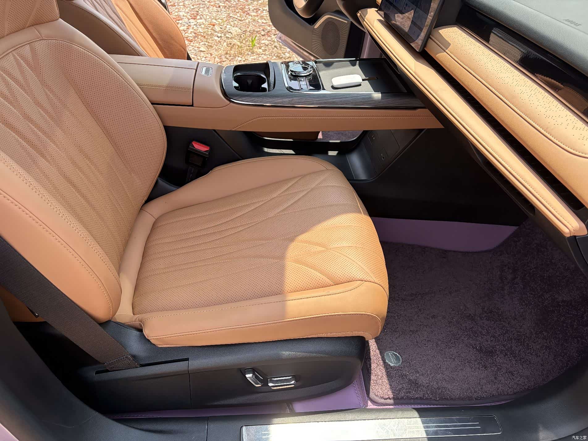 Geely 8, 2026 9
