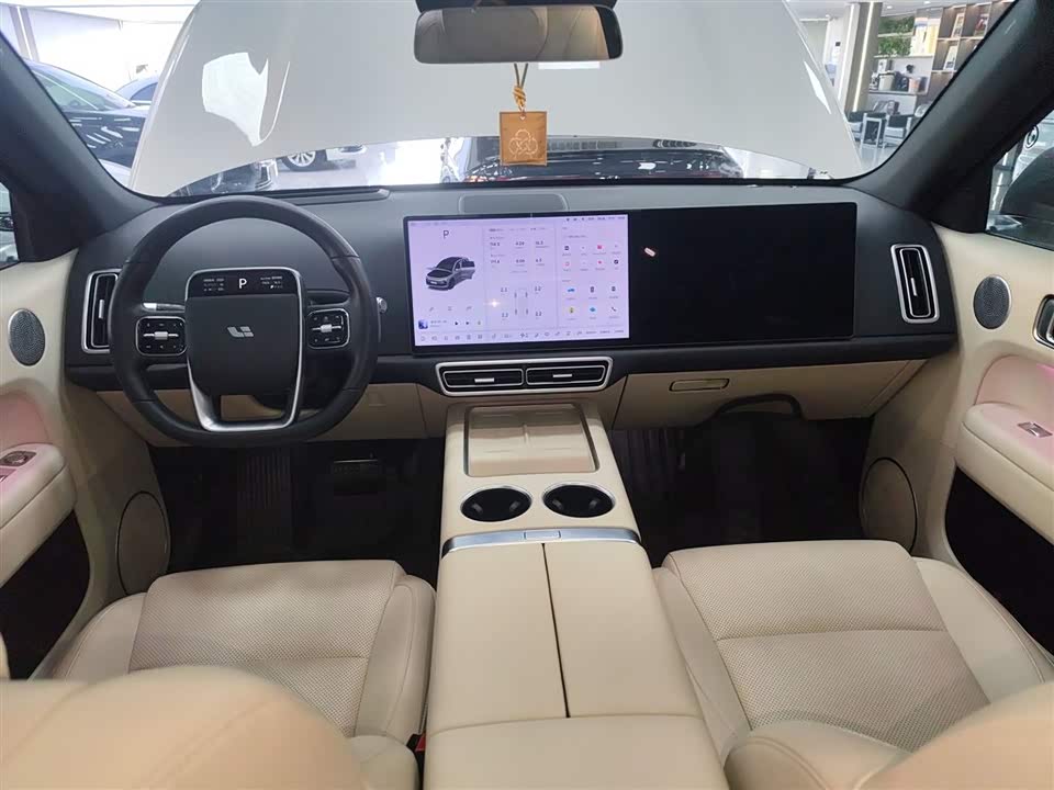 Li Auto Ideal L6