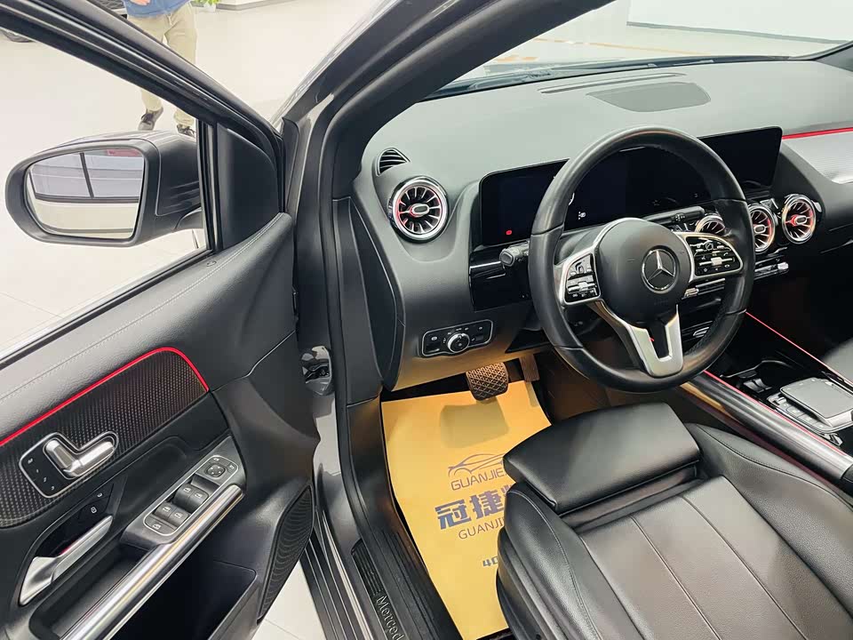 Mercedes-Benz Class B