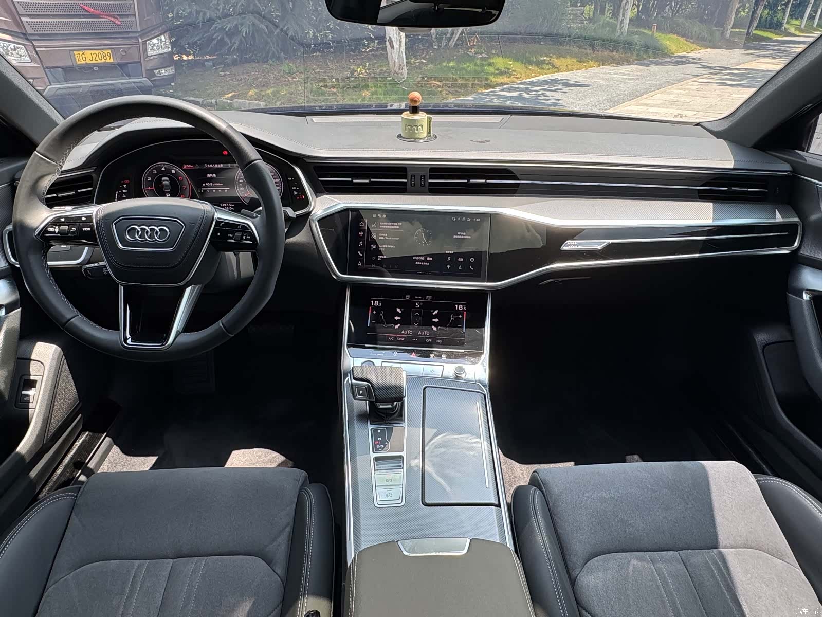 Audi A6L, 2024 8