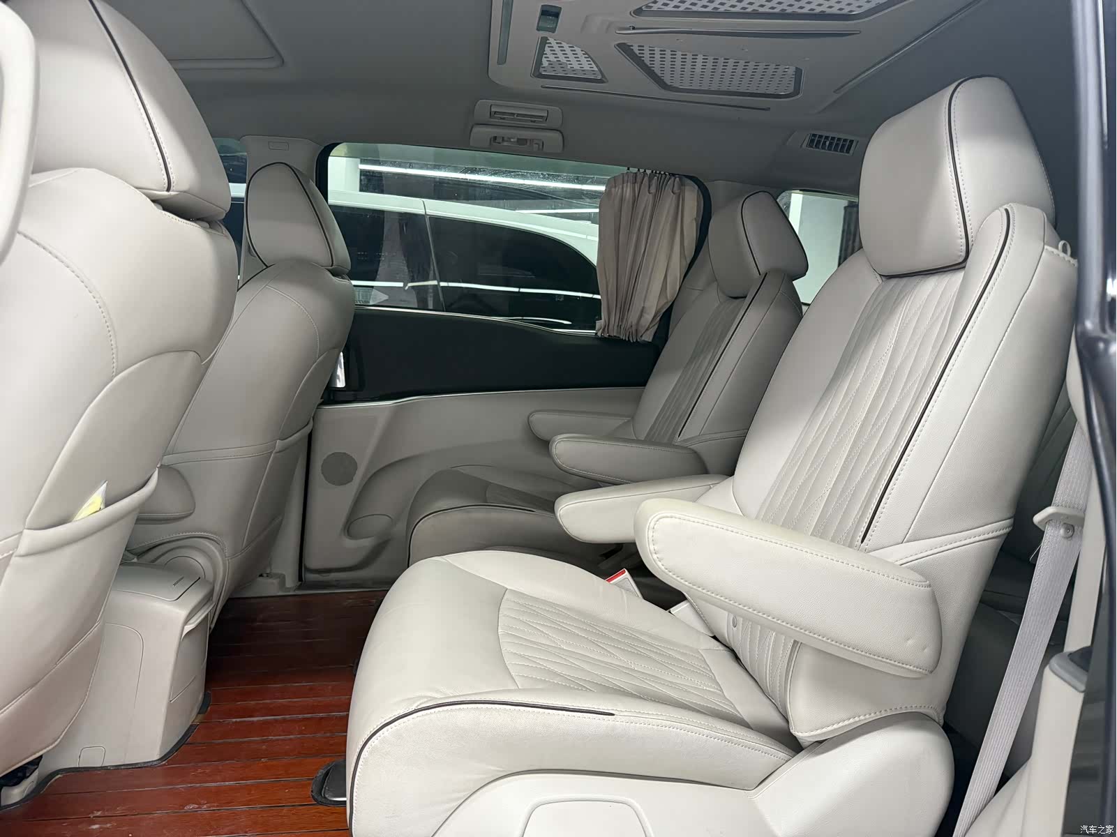 Buick GL8, 2021 9