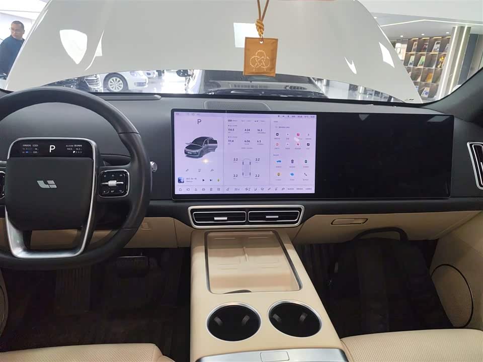 Li Auto Ideal L6