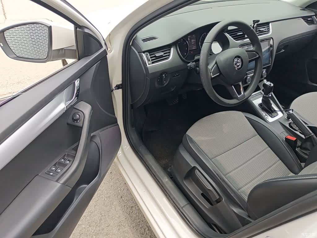 Skoda Octavia, 2017 23