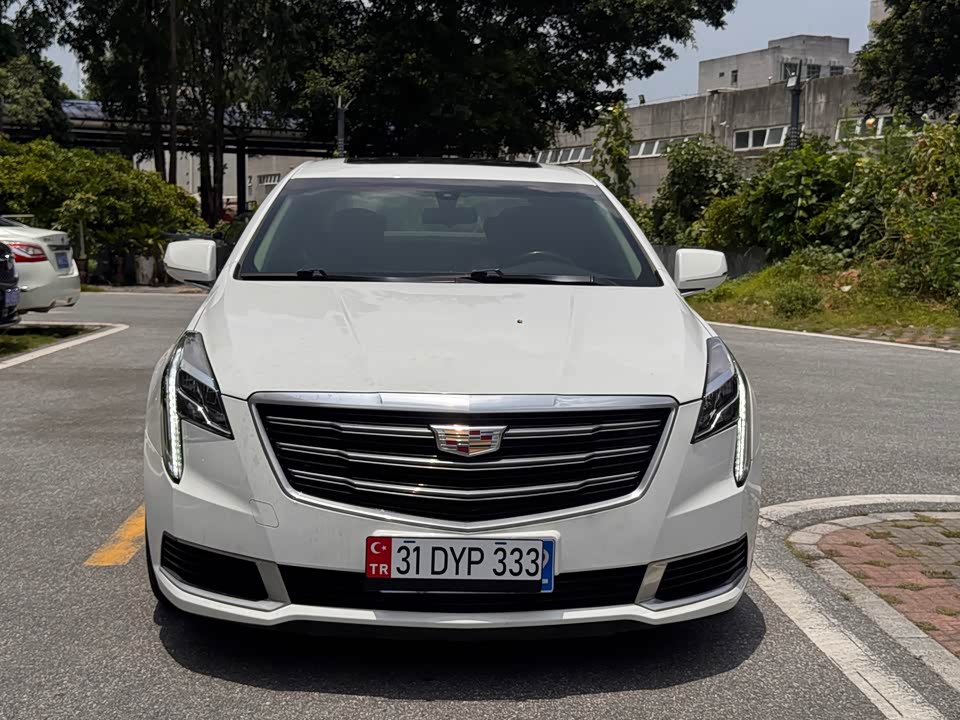Cadillac XTS