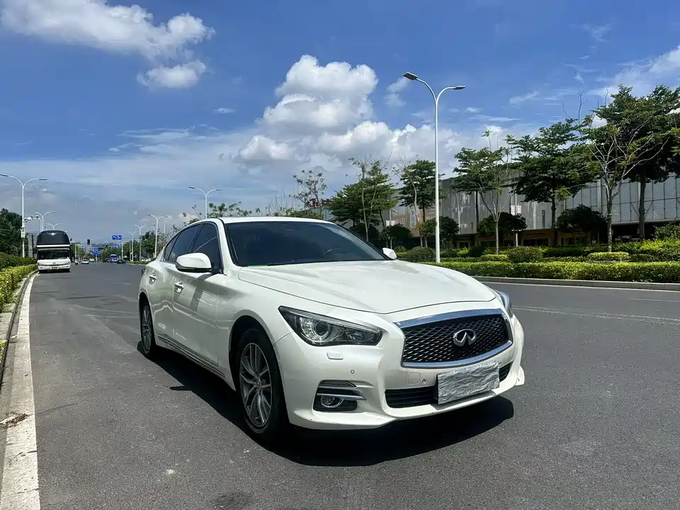 Infiniti Q50L Infiniti Q50L